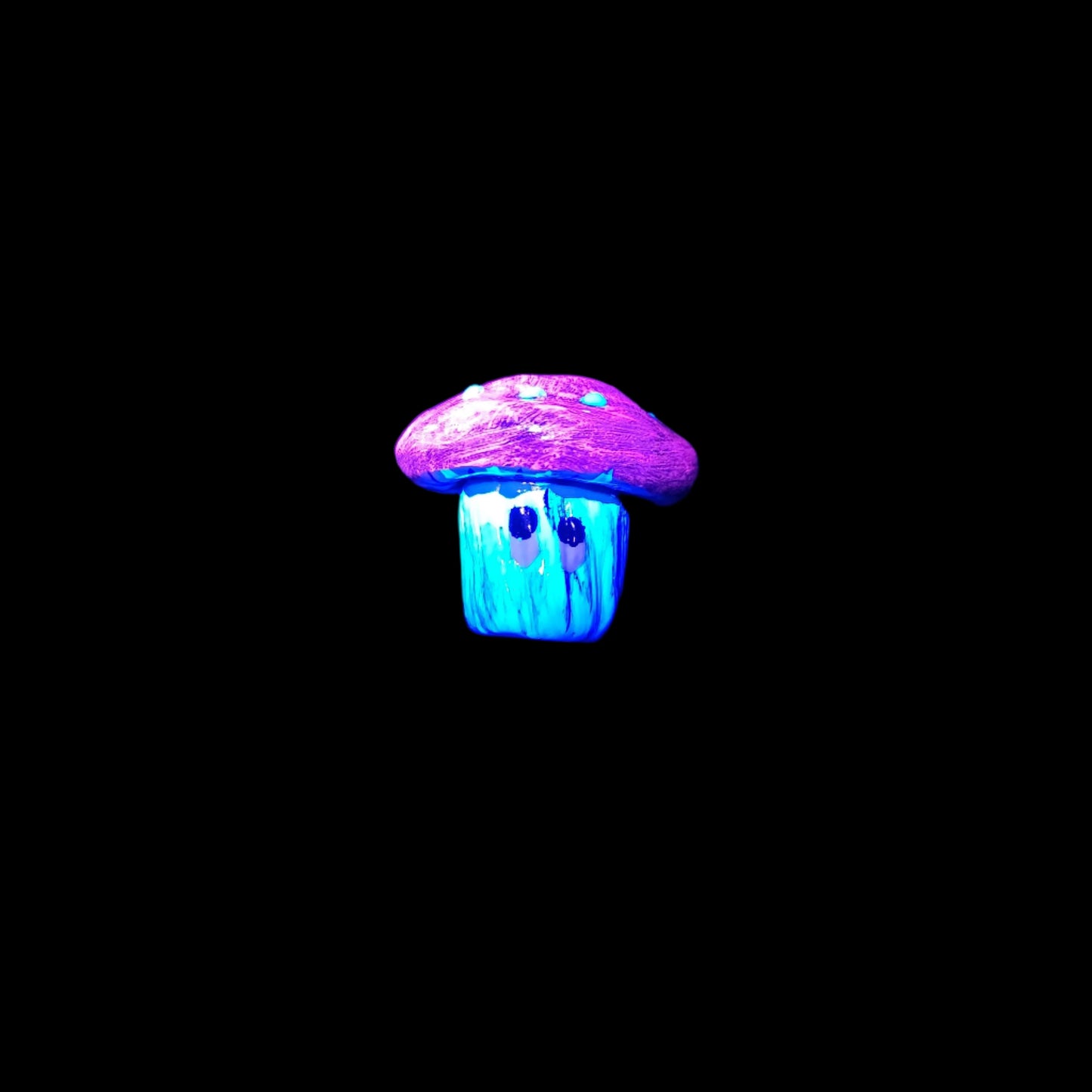Plumbury Mushroom buddy *Blacklight/UV Light activated*