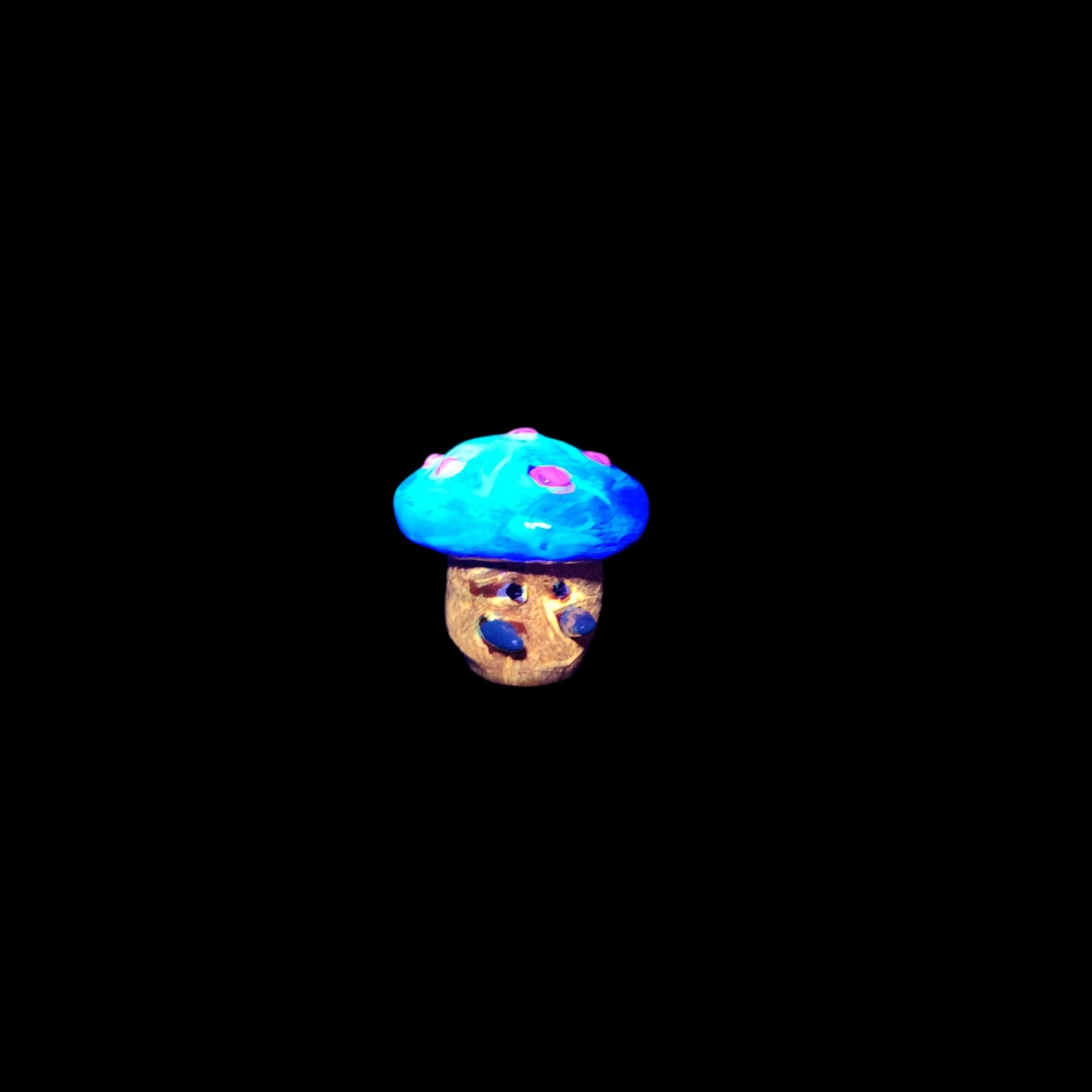 Susman Mushroom buddy *Blacklight/UV Light activated*