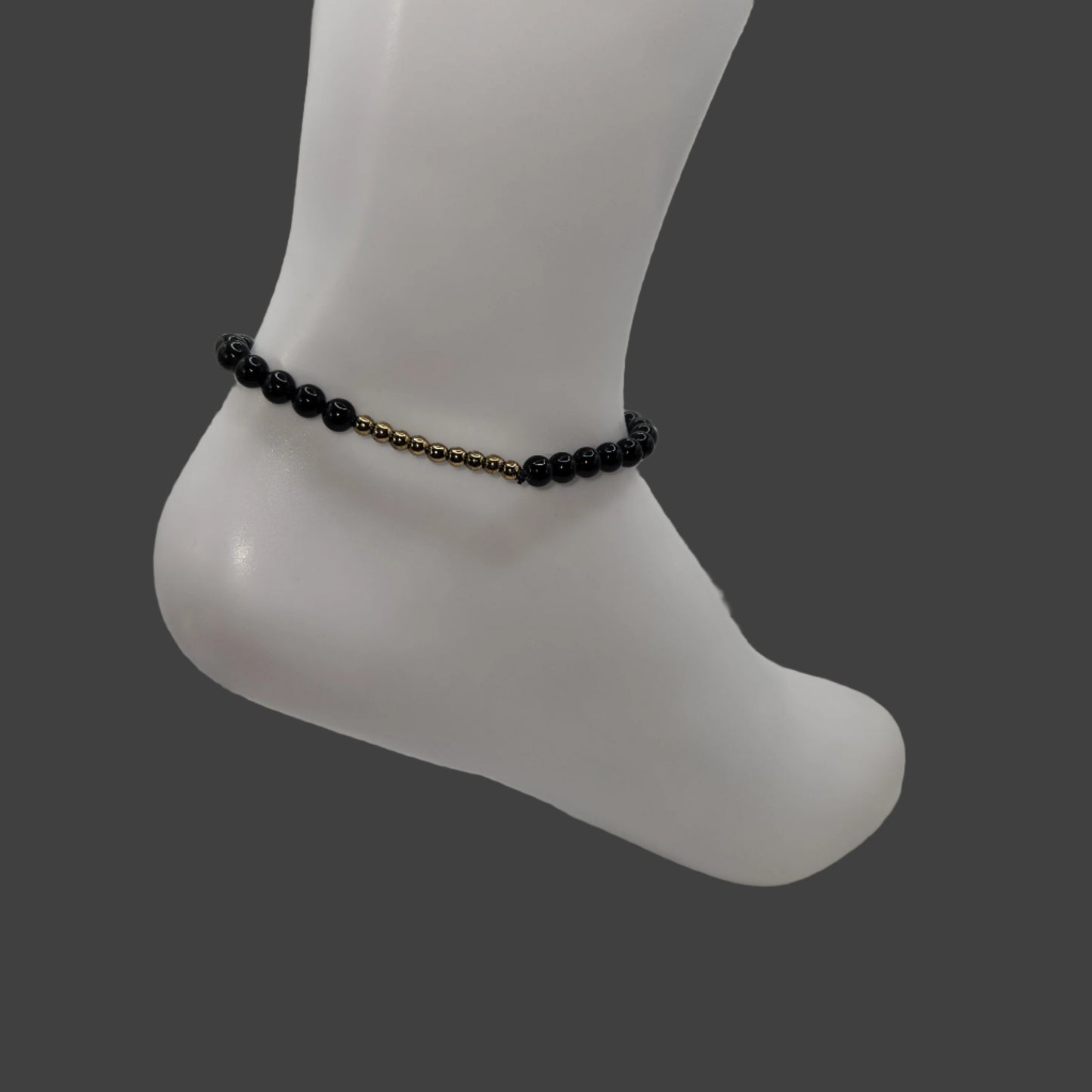 Onyx with gold-plated hematite anklet medium