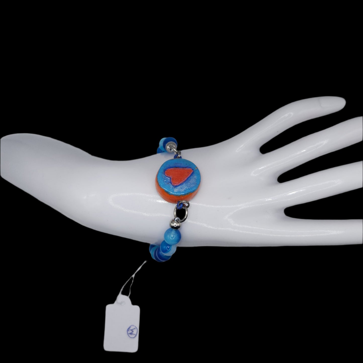 Love heart bracelet with charm M*Glows in blacklight/UV*