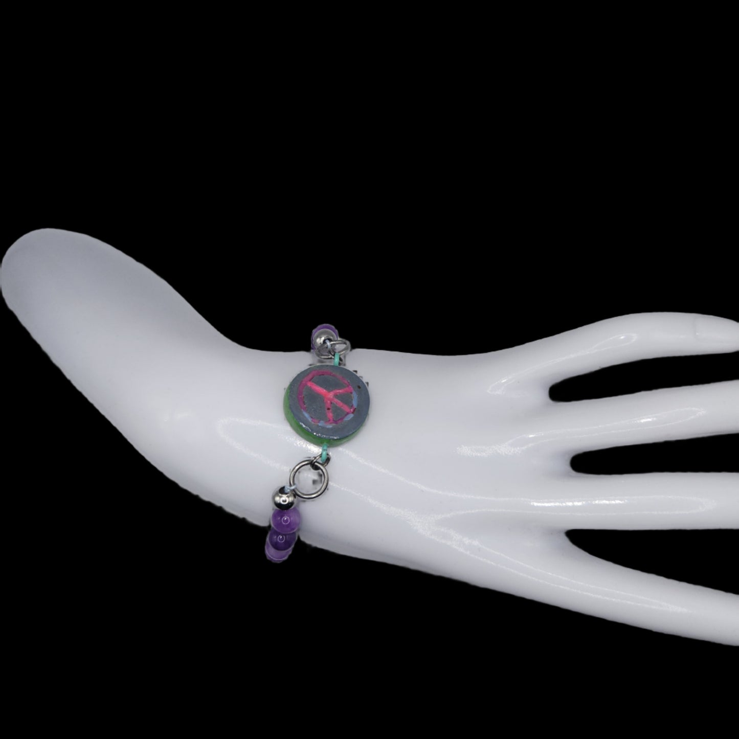 Peace bracelet with charm M//L*Glows in blacklight/UV*