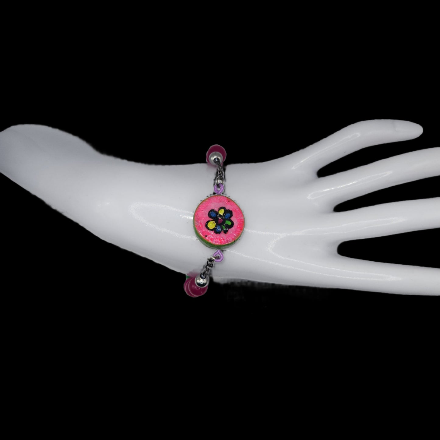 Wild flower bracelet with charm M/L *Glows in blacklight/UV*