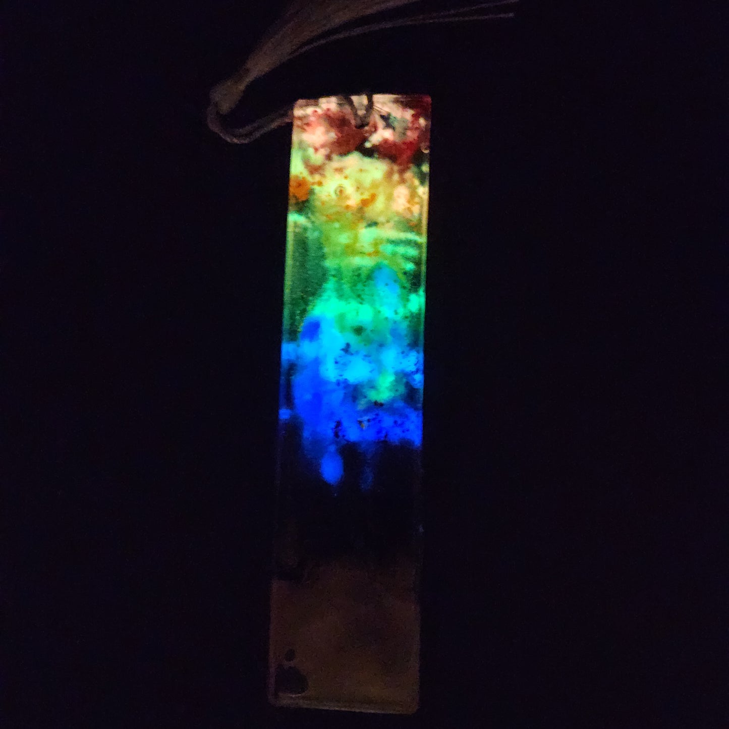 Ranbow glow Bookmark *Glows in blacklight/UV and glows in dark*