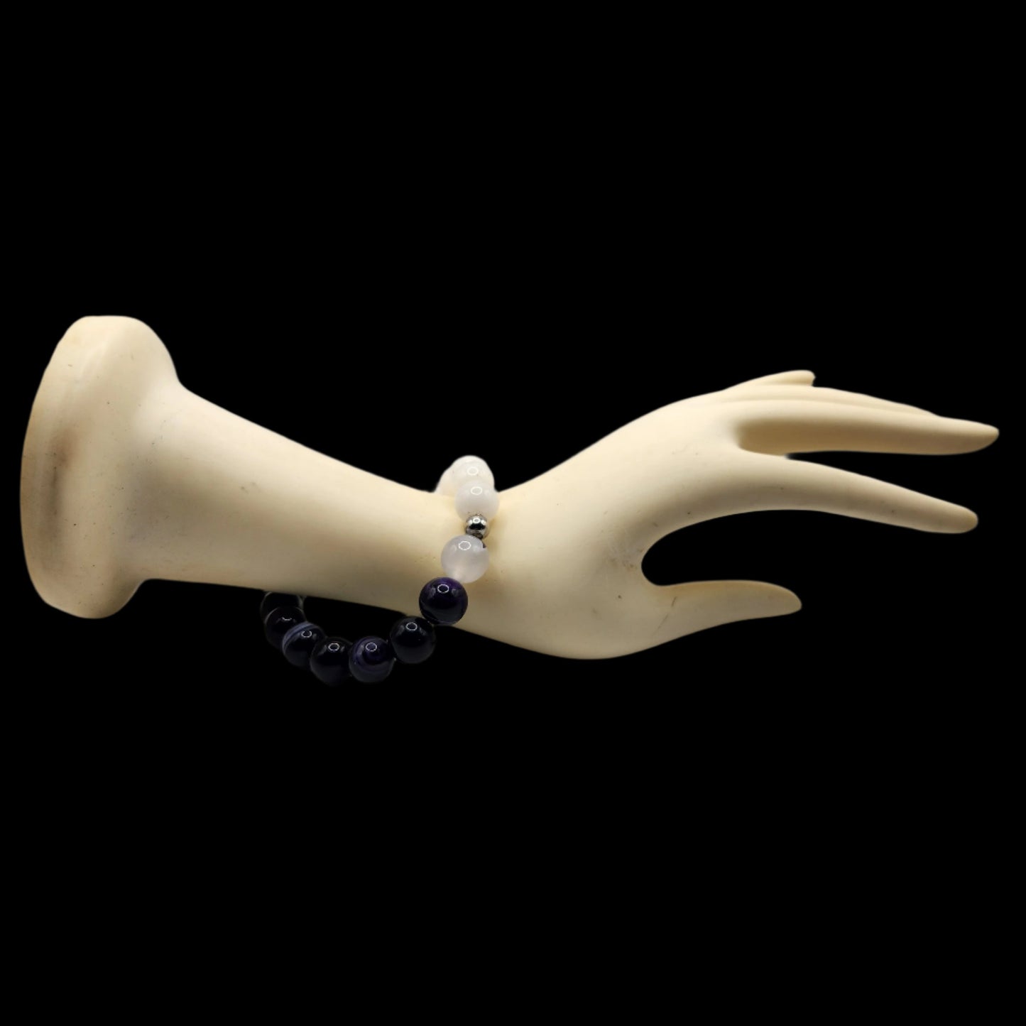 Purple agate and white jade bracelet