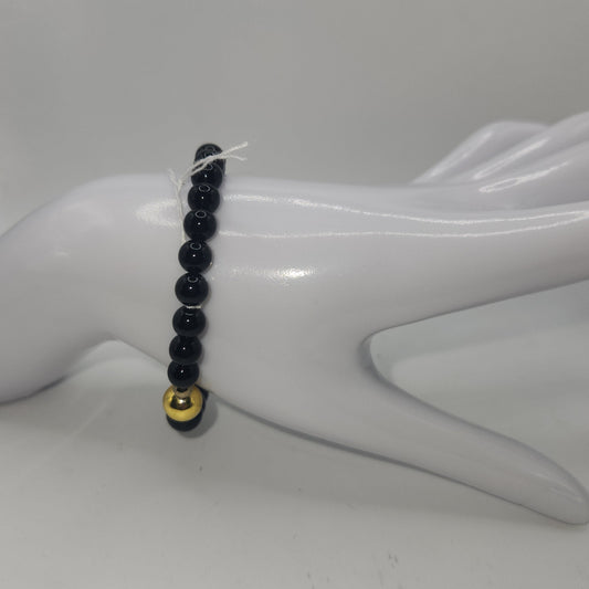 Onyx and goldplated hematite medium