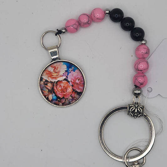 Pink turquoise and onyx key-chain with flower pendant