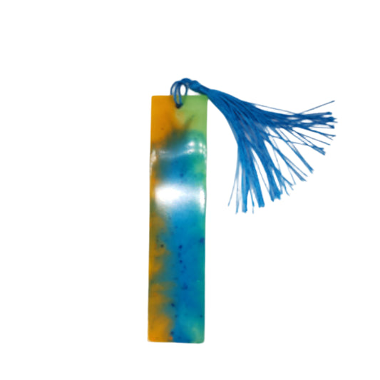 Bookmark *Glows in blacklight/UV and glows in dark*