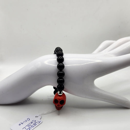 Red skull bracelet (Medium sized)