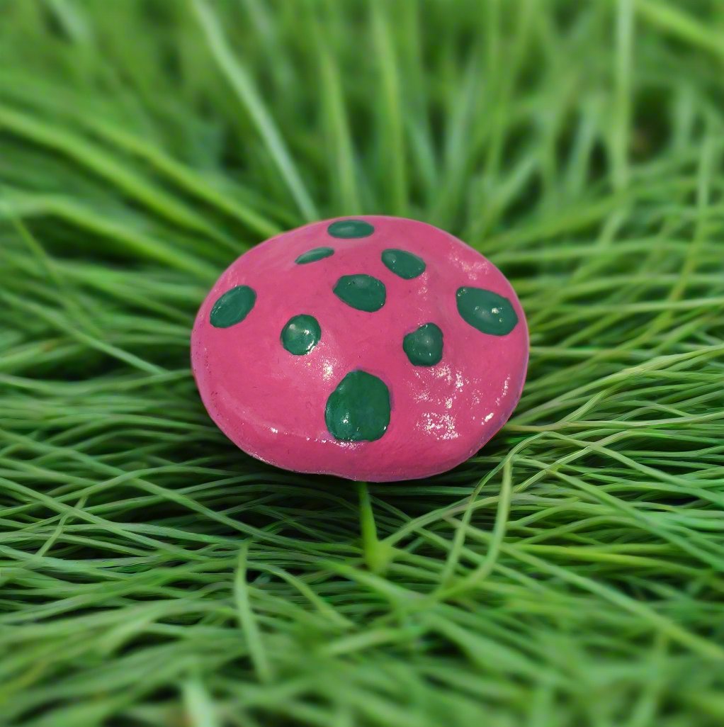 Pinkerton clay mushroom *Blacklight/UV activated*